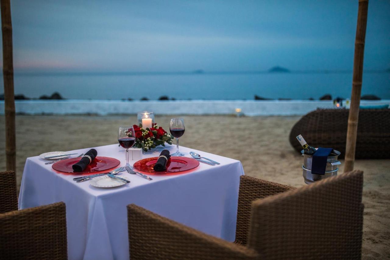 Sunrise Premium Resort & Spa Hoi An Exterior photo
