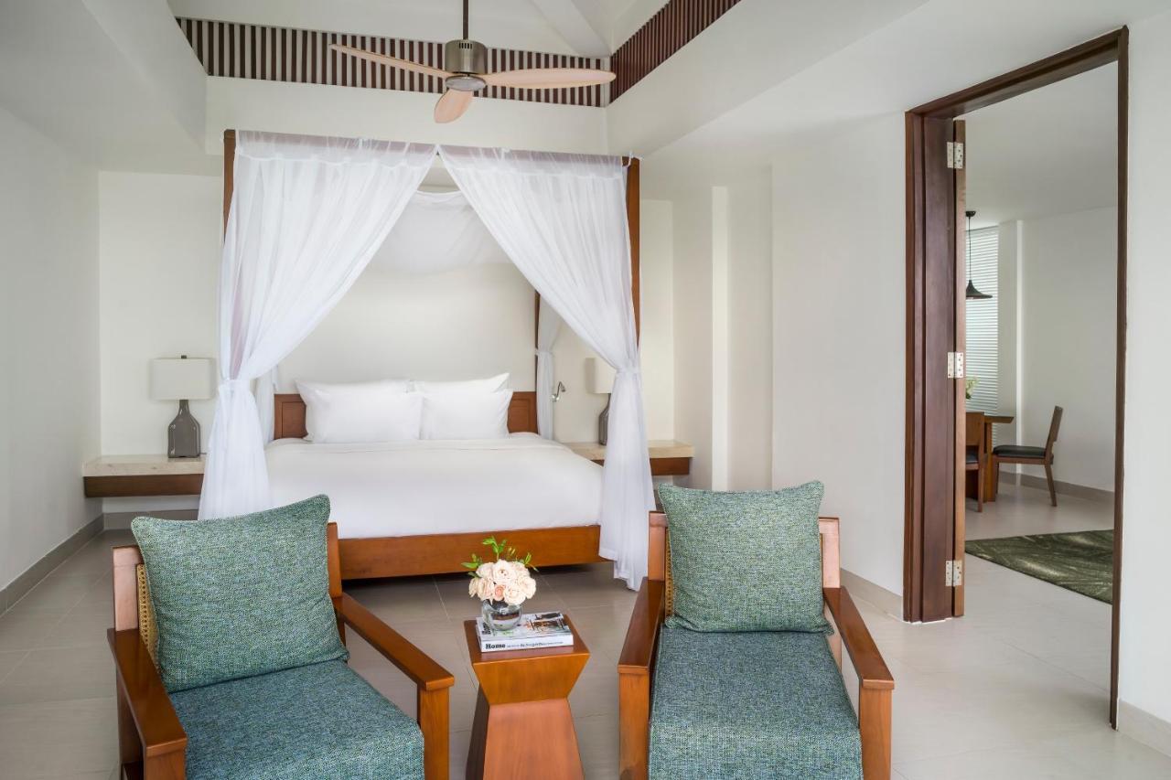 Sunrise Premium Resort & Spa Hoi An Exterior photo